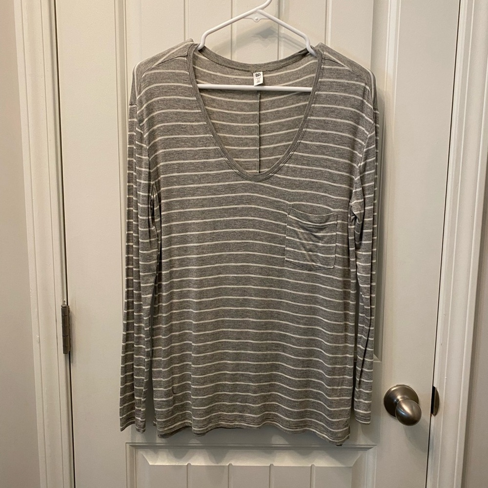 BP Womens Scoop Neck Long Sleeve Pocket T Shirt